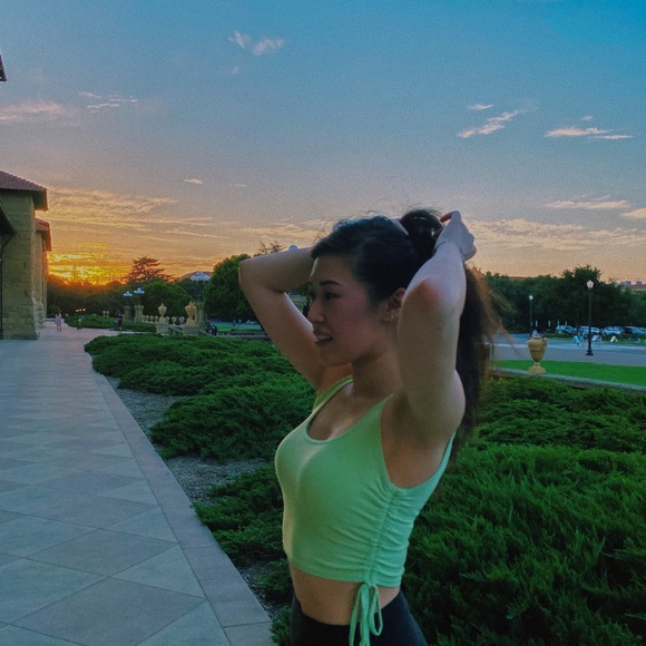 Meet your Posher, Kristie - Picture 3 of 4